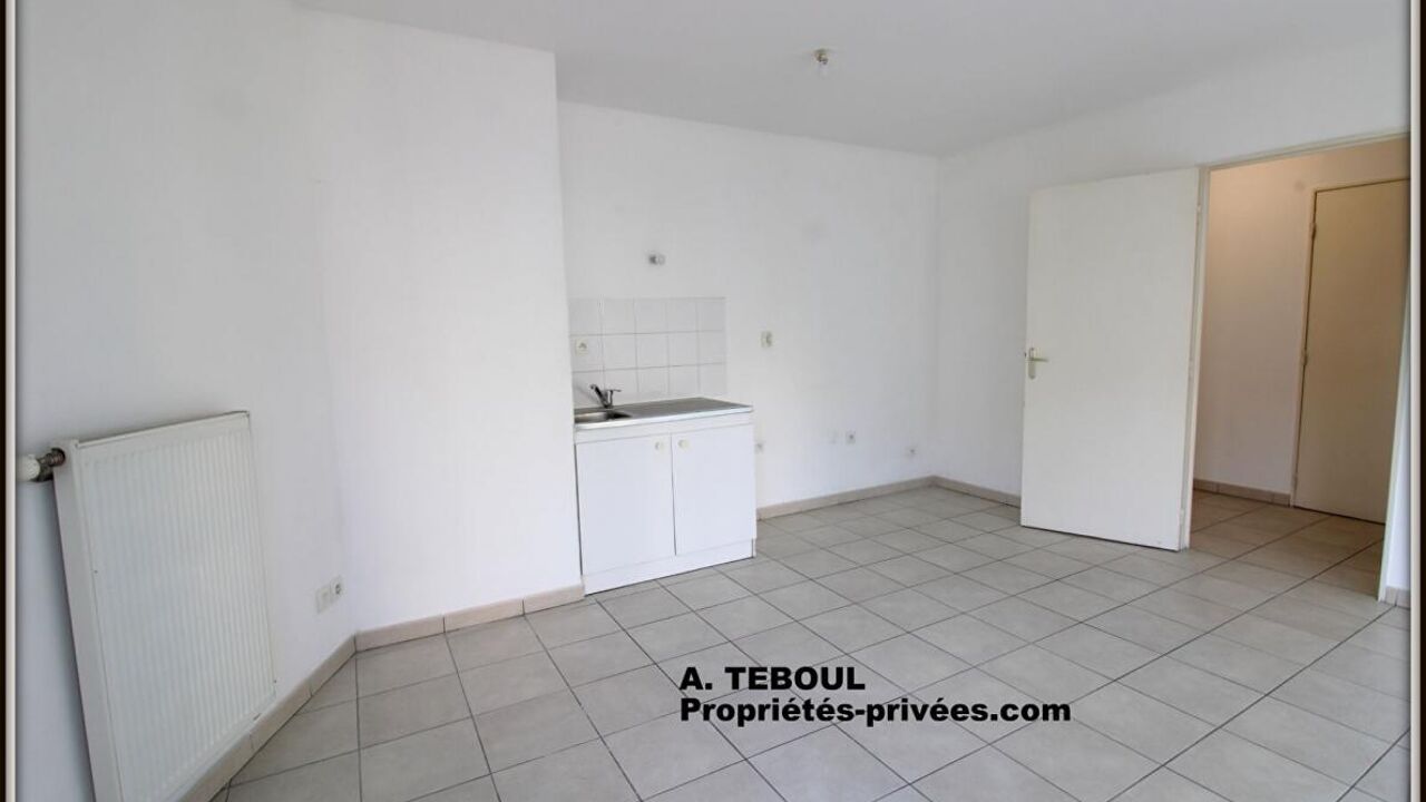 appartement 2 pièces 45 m2 à vendre à Vaulx-en-Velin (69120)