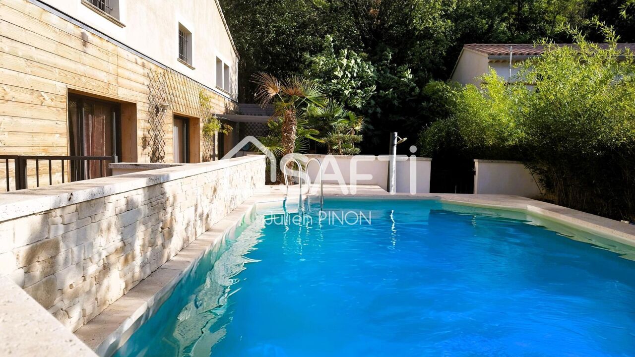 maison 10 pièces 400 m2 à vendre à Saignon (84400)