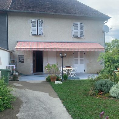 Maison 7 pièces 279000 €