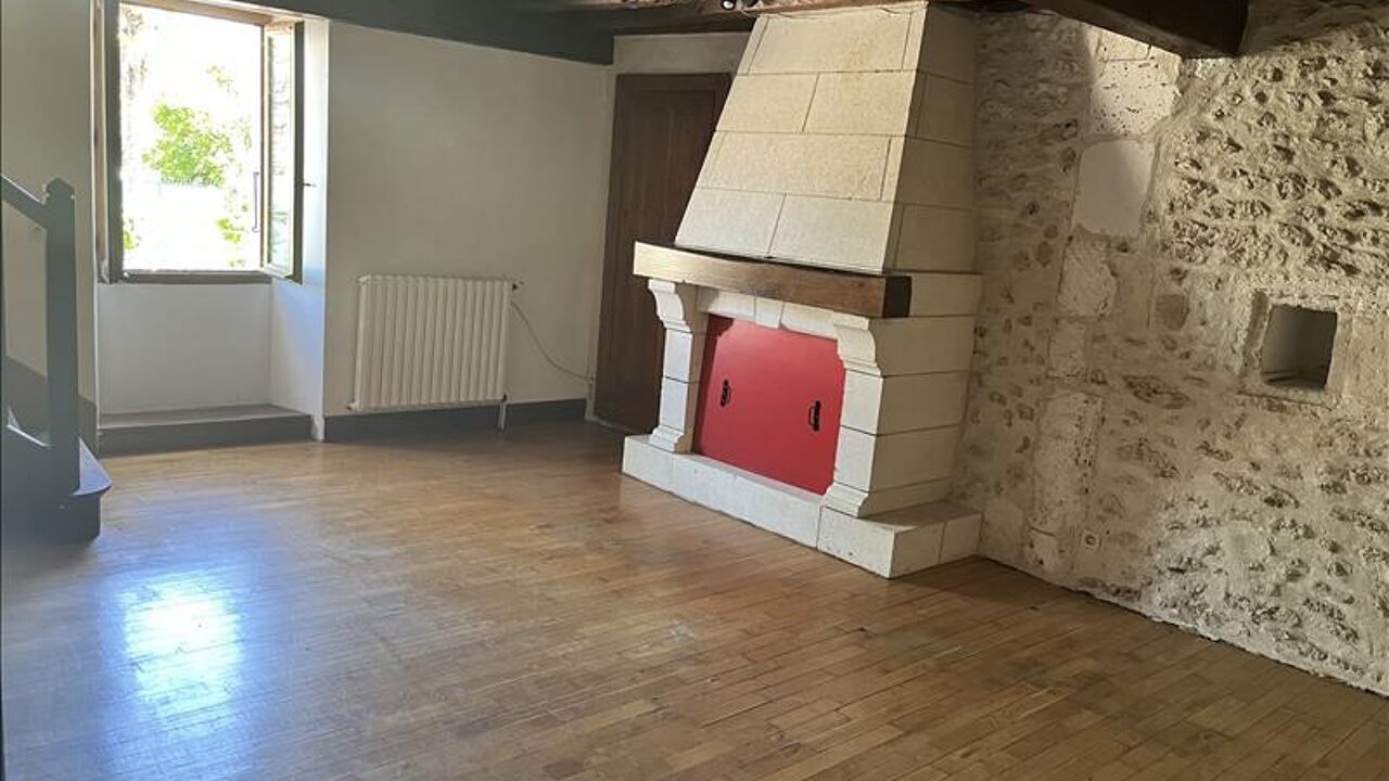 maison 3 pièces 95 m2 à vendre à Bourdeilles (24310)