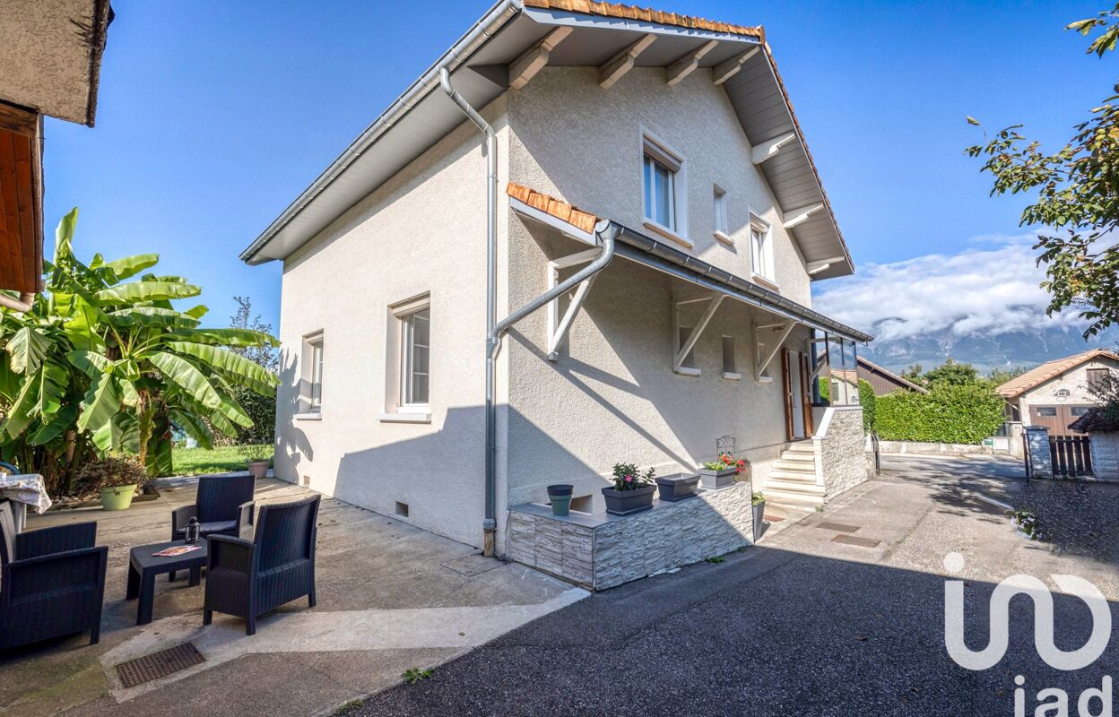 maison 6 pièces 177 m2 à vendre à Domène (38420)