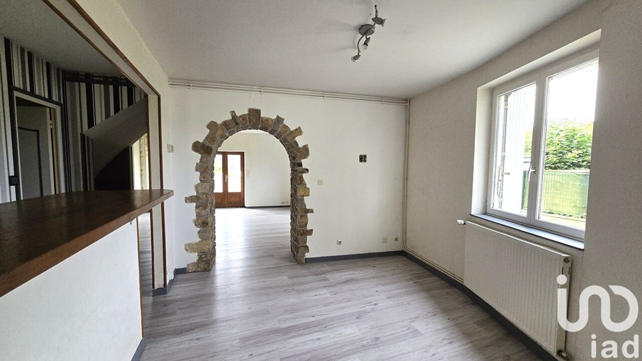 maison 5 pièces 92 m2 à vendre à Saint-Aubin-du-Cormier (35140)