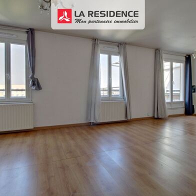 Appartement 5 pièces 121 m²