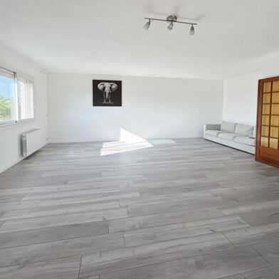 Maison 5 pièces 213 m²