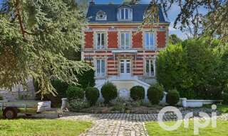 Maison 7 Pièces 198 m² à vendre à Chaumont-en-Vexin (60240)