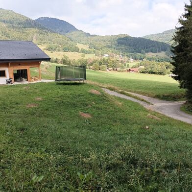 Terrain 750 m²