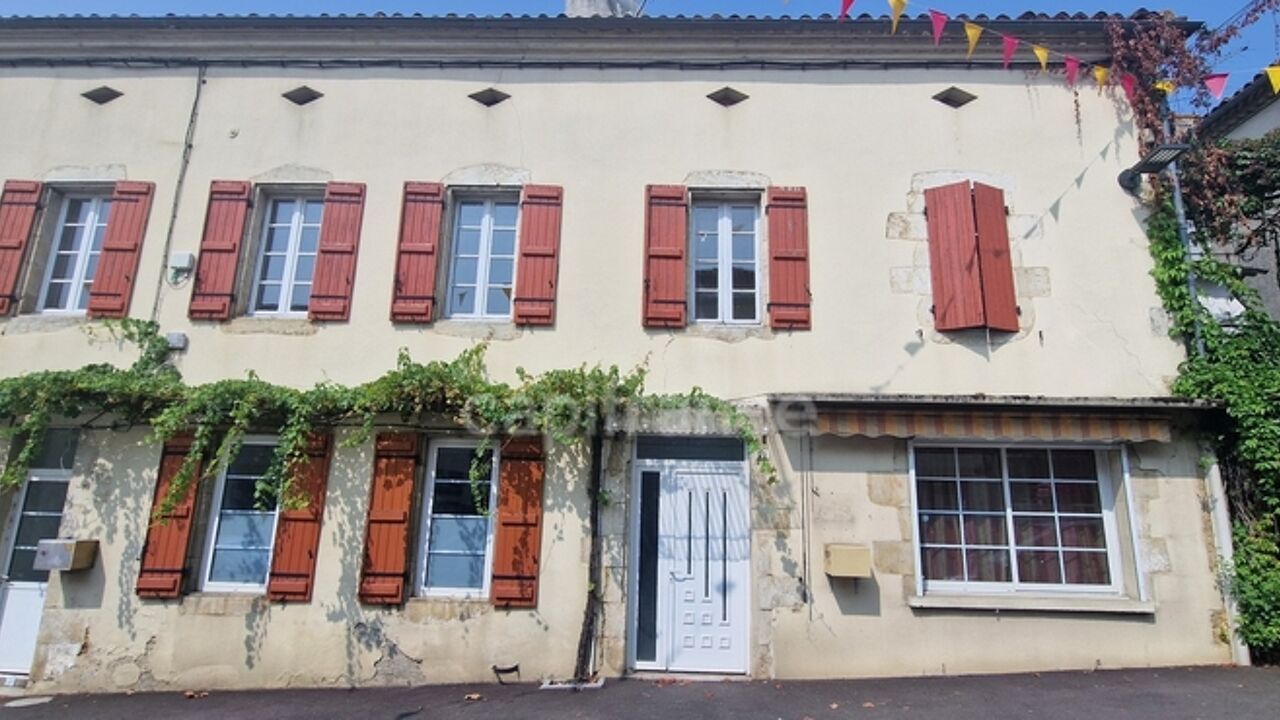 immeuble  pièces 320 m2 à vendre à Cazaubon (32150)