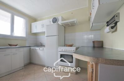 vente maison 89 900 € à proximité de Saint-Victor (07410)