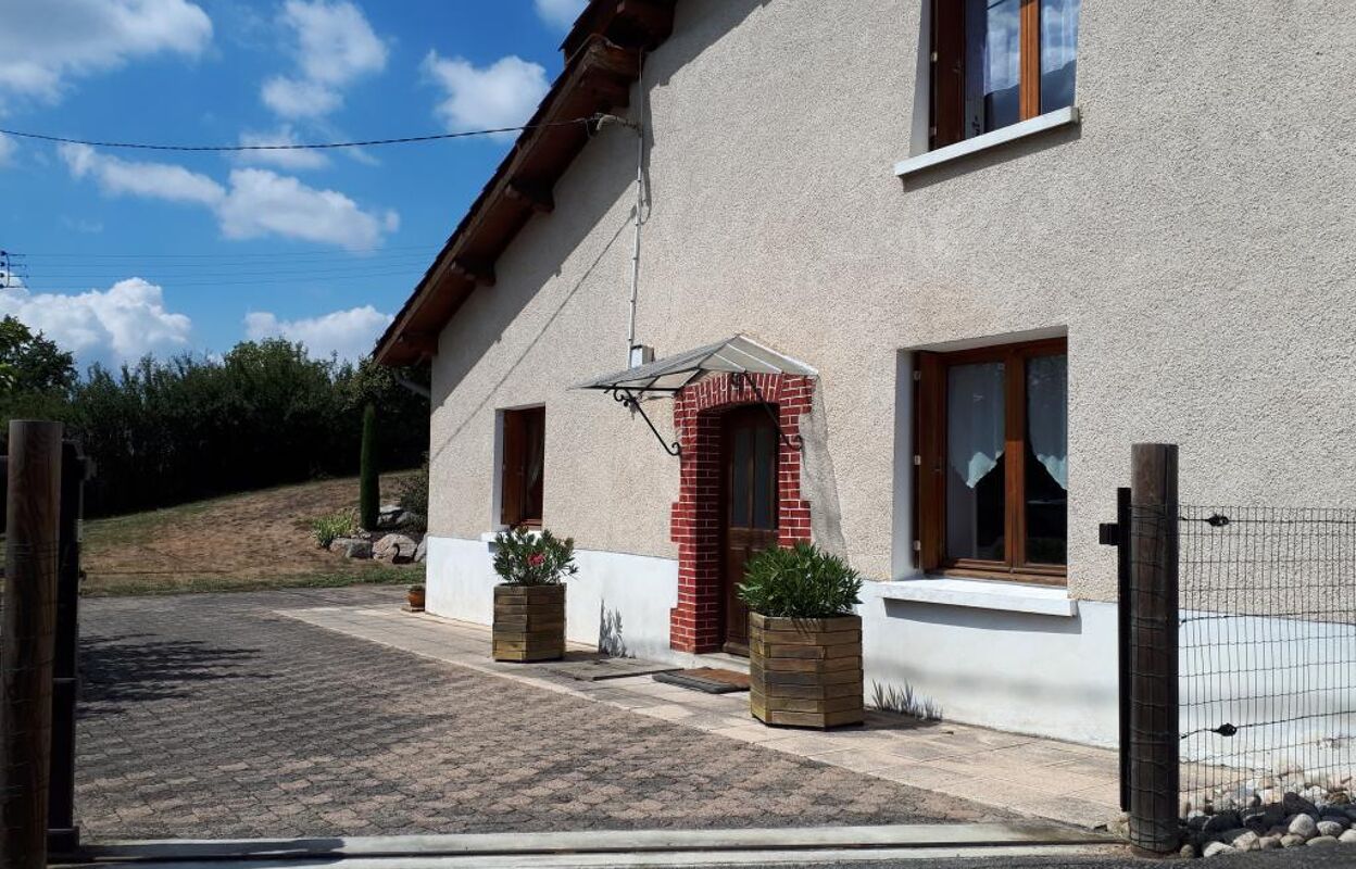 maison 4 pièces 90 m2 à louer à Essertines-en-Donzy (42360)