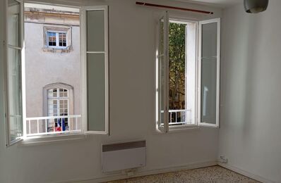 location appartement 600 € CC /mois à proximité de Carpentras (84200)