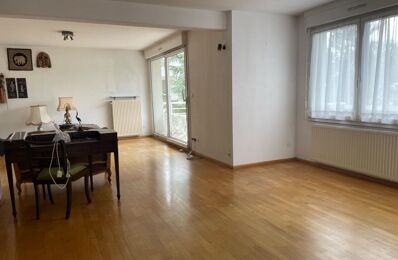 location appartement 1 350 € CC /mois à proximité de Rosenau (68128)