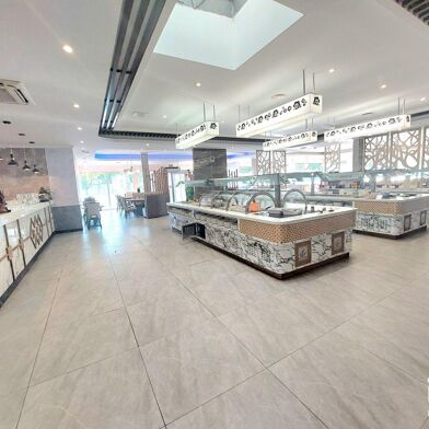 Commerce  250000 €