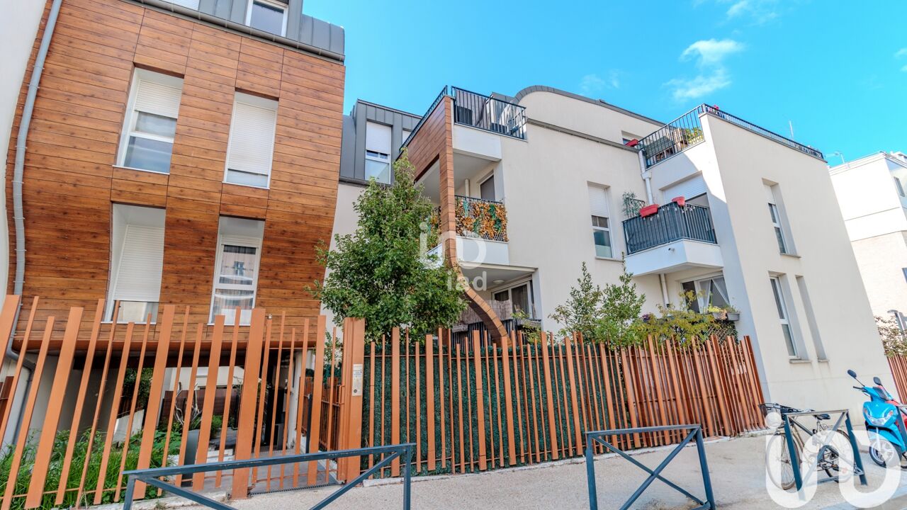 appartement 2 pièces 44 m2 à vendre à Romainville (93230)