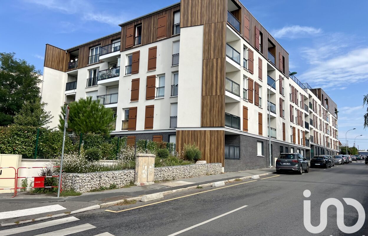 appartement 2 pièces 43 m2 à vendre à Ézanville (95460)