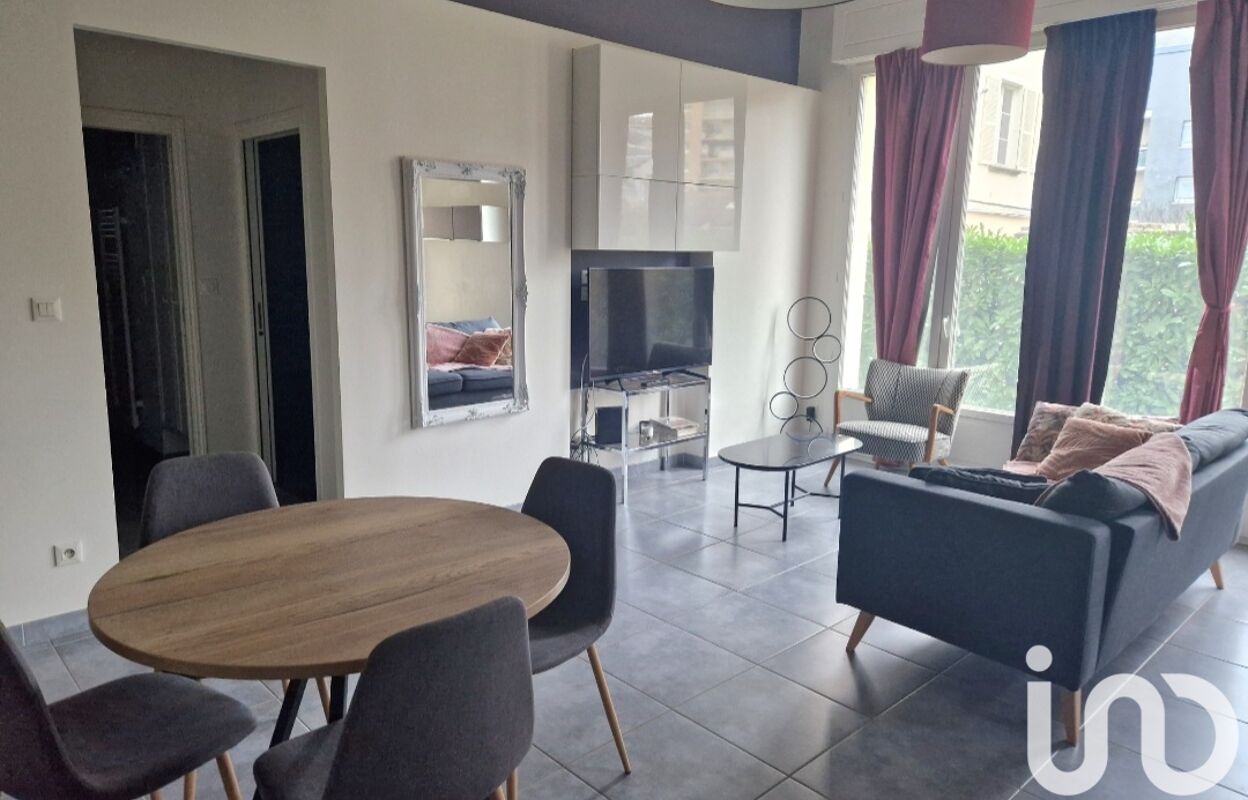 appartement 3 pièces 74 m2 à louer à Orléans (45100)