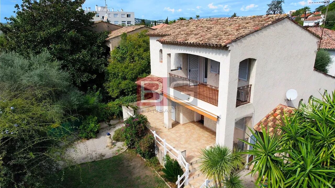 maison 4 pièces 120 m2 à vendre à Antibes (06600)