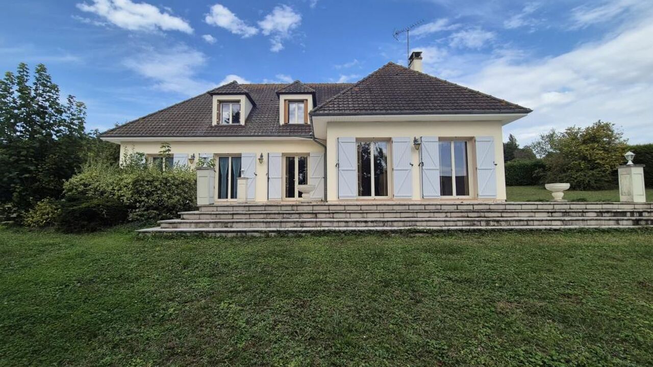 maison 8 pièces 206 m2 à vendre à Courcelles-en-Bassée (77126)