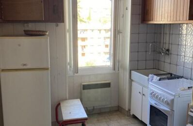 location appartement 500 € CC /mois à proximité de Marseille 11 (13011)