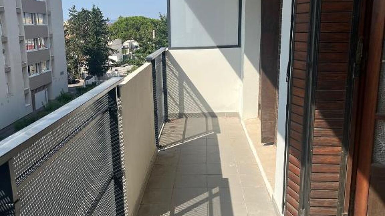 appartement 3 pièces 59 m2 à vendre à Berre-l'Étang (13130)