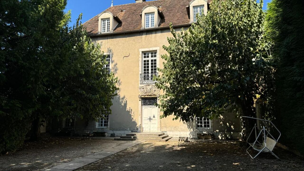 maison 7 pièces 519 m2 à vendre à Belley (01300)