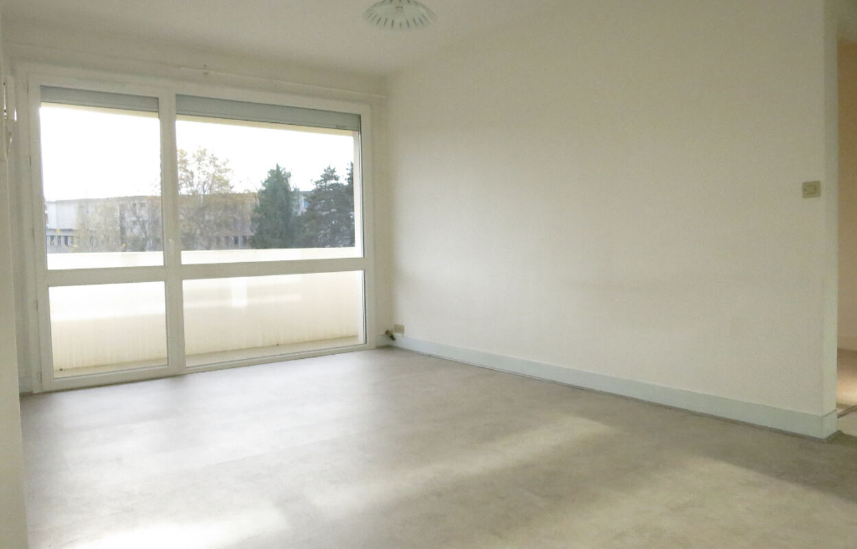 appartement 2 pièces 43 m2 à louer à Évreux (27000)