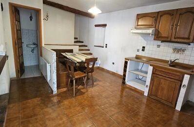 location maison 812 € CC /mois à proximité de Niozelles (04300)