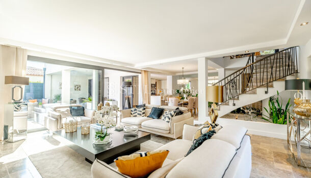 Villa / Maison 5 pièces  à vendre Sainte-Maxime 83120