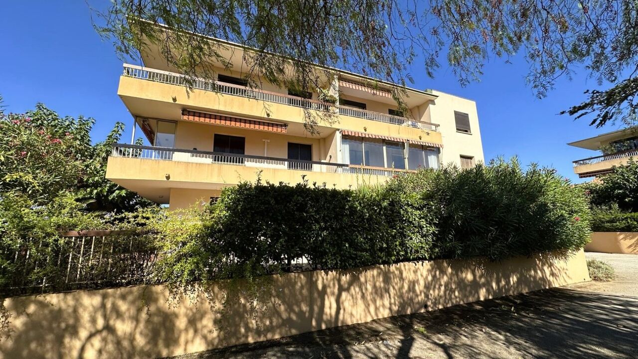 appartement 3 pièces 60 m2 à vendre à Six-Fours-les-Plages (83140)