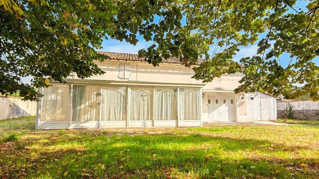 maison 6 pièces 117 m2 à vendre à Sauzé-Vaussais (79190)