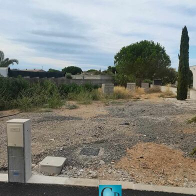 Terrain  229700 €