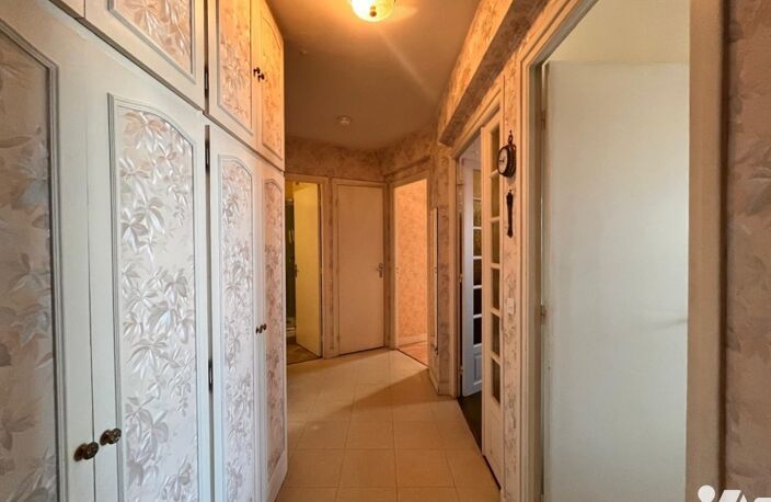 Vente appartement 2 pièces 54 m² Saint-Ouen-sur-Seine (93400) — photo 2