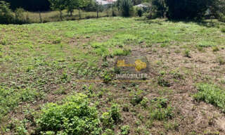 Terrain  995 m² à vendre à Saint-Martin-du-Frêne (01430)