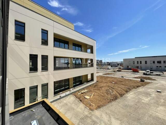 BUREAUX à LOUER — photo du bien