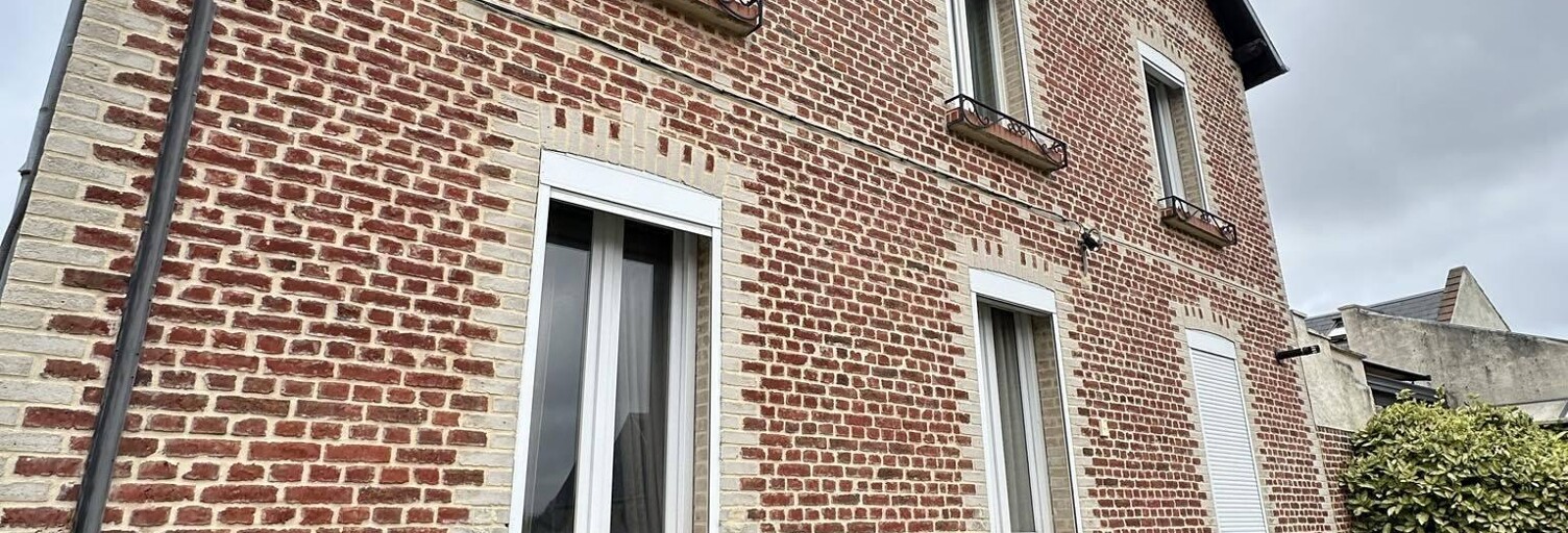 Maison 8 Pièces 196 m² à vendre à Crécy-sur-Serre (02270)