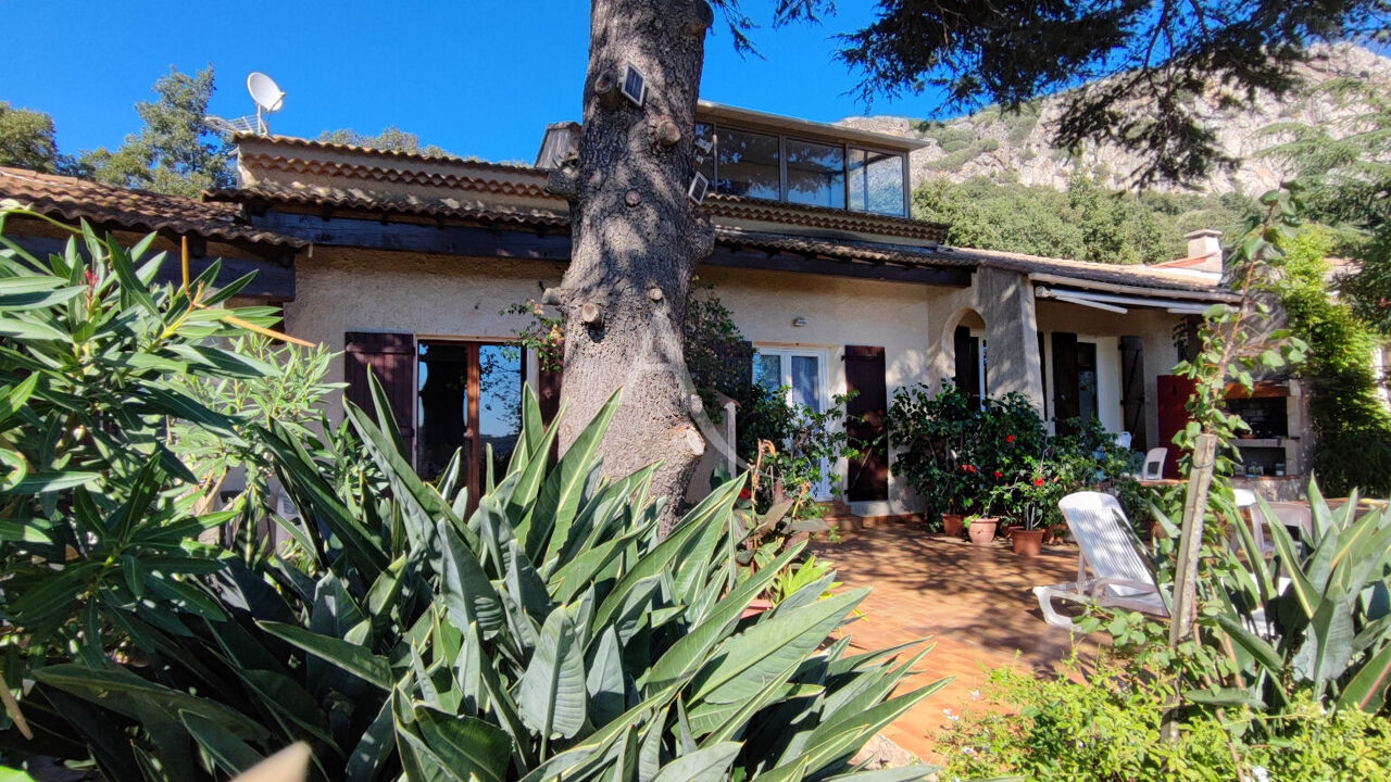 maison 8 pièces 264 m2 à vendre à Hyères (83400)