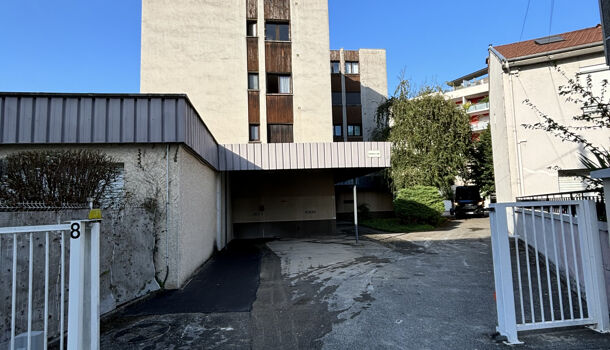 Parking  à louer Grenoble 38100
