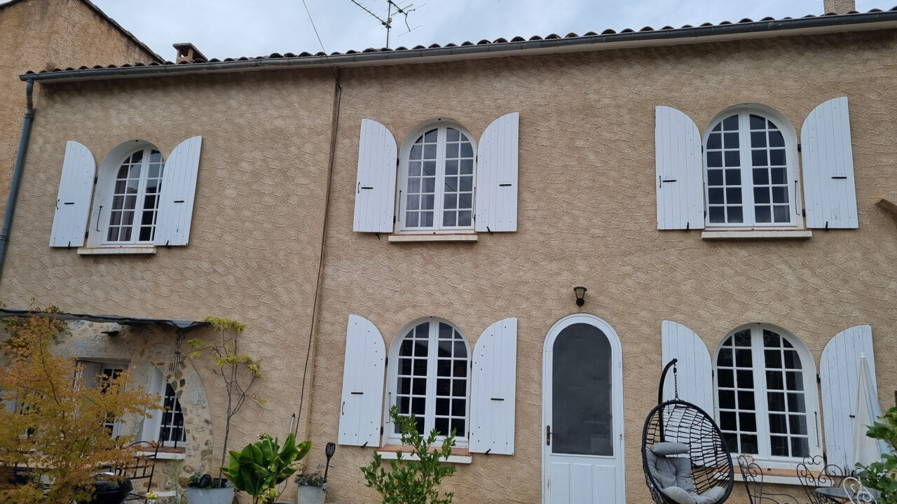 maison 9 pièces 220 m2 à vendre à Château-Arnoux-Saint-Auban (04160)