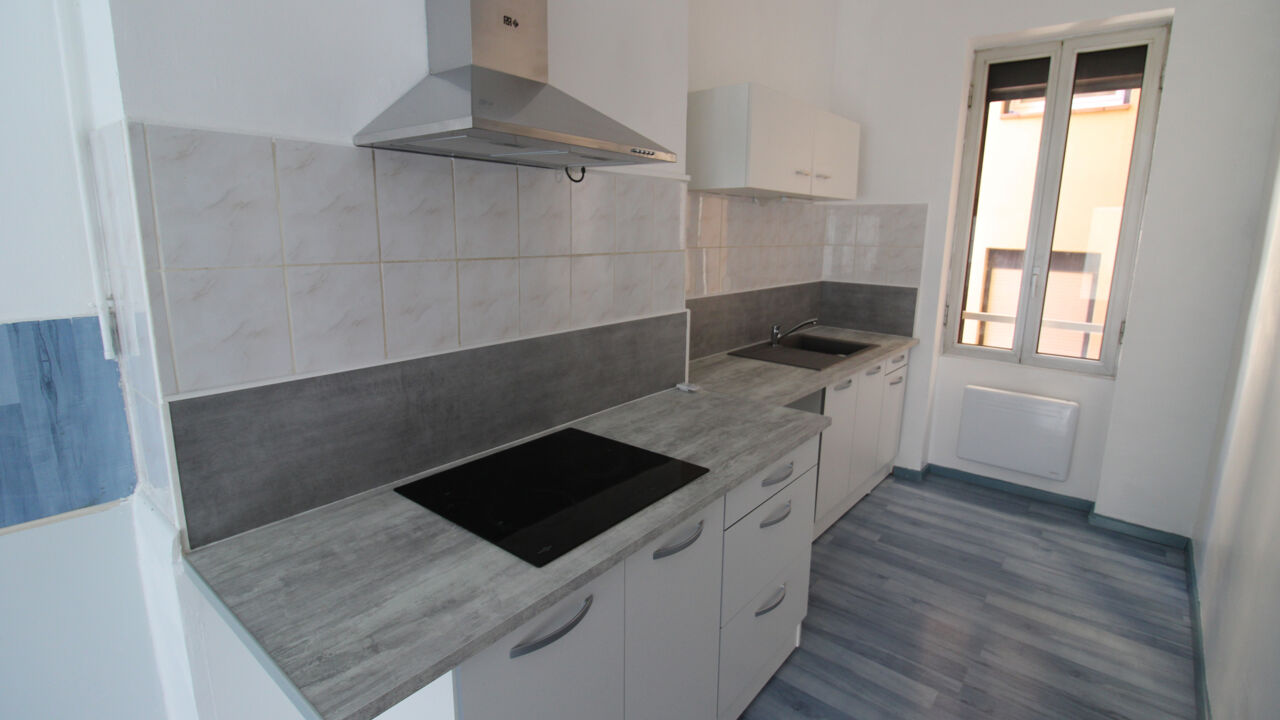 appartement 1 pièces 31 m2 à louer à Hyères (83400)