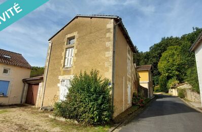 vente maison 45 000 € à proximité de Saint-Maurice-la-Clouère (86160)