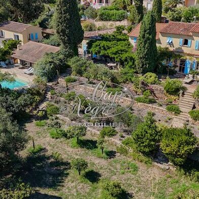 Maison 12 pièces 3600000 €