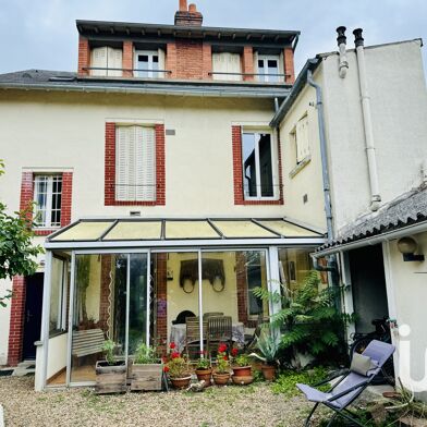 Maison 9 pièces 180 m²