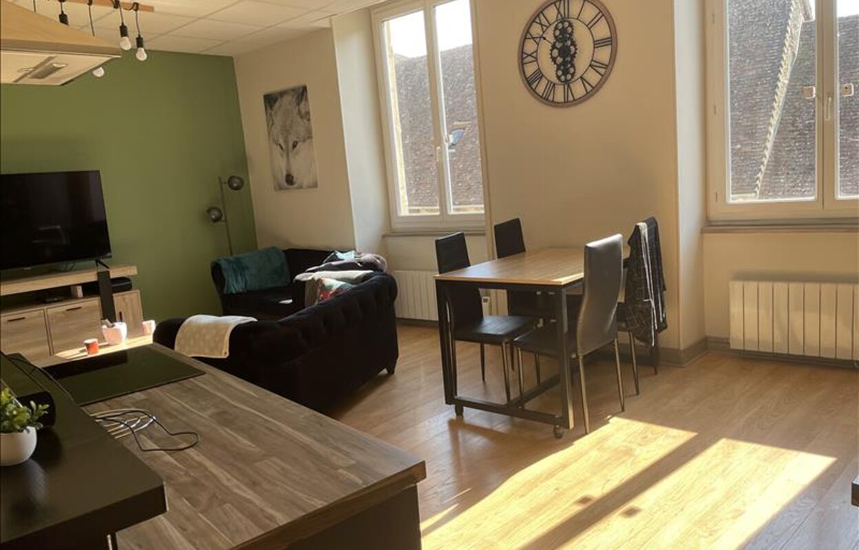 appartement 3 pièces 80 m2 à vendre à Saint-Yrieix-la-Perche (87500)