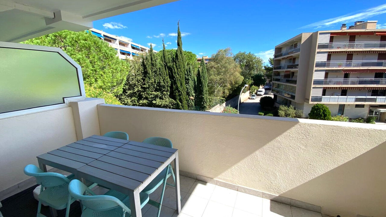 appartement 2 pièces 41 m2 à vendre à Hyères (83400)