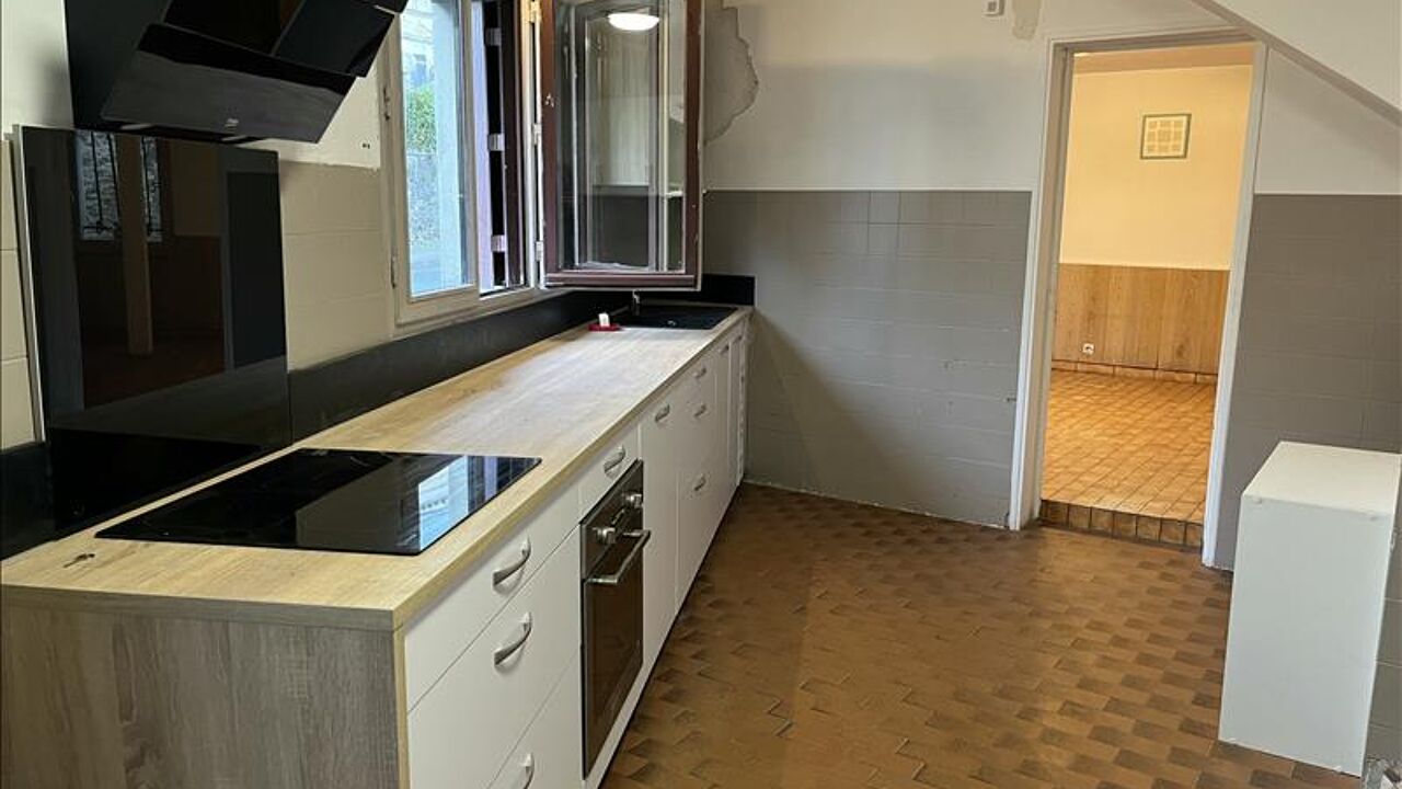 maison 3 pièces 87 m2 à vendre à Saint-Pierre-d'Aurillac (33490)