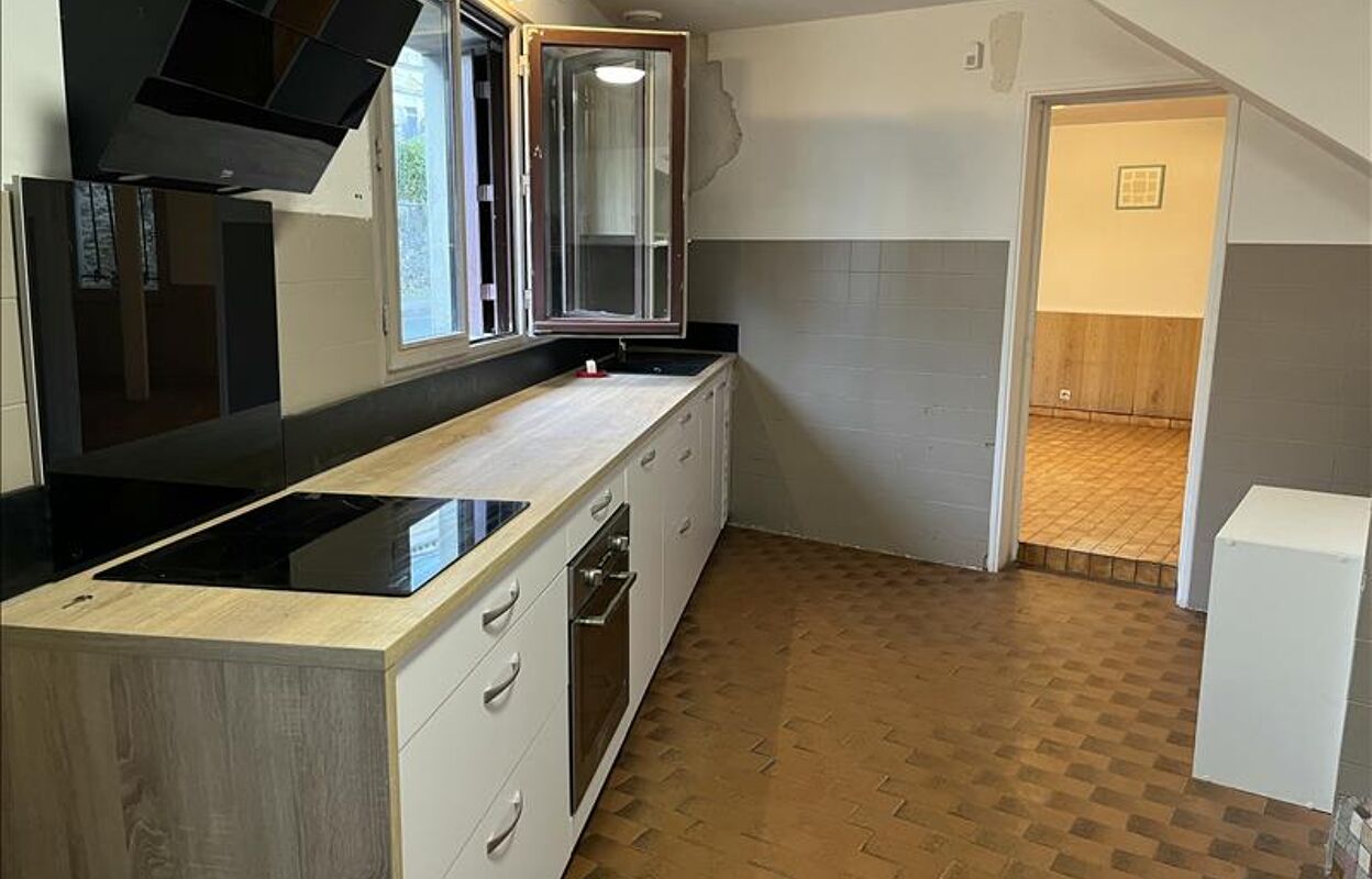 maison 3 pièces 87 m2 à vendre à Saint-Pierre-d'Aurillac (33490)