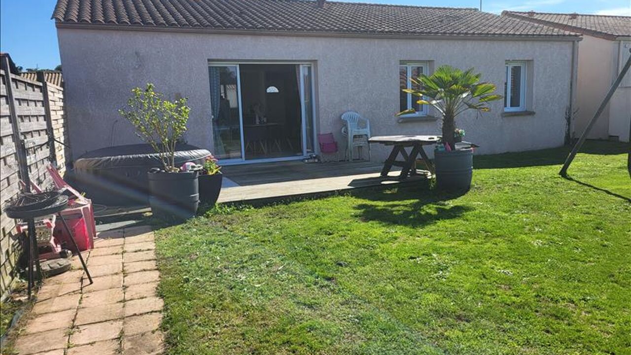 maison 4 pièces 80 m2 à vendre à Aubigny-les-Clouzeaux (85430)