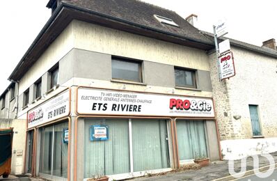 vente immeuble 272 000 € à proximité de Pussay (91740)