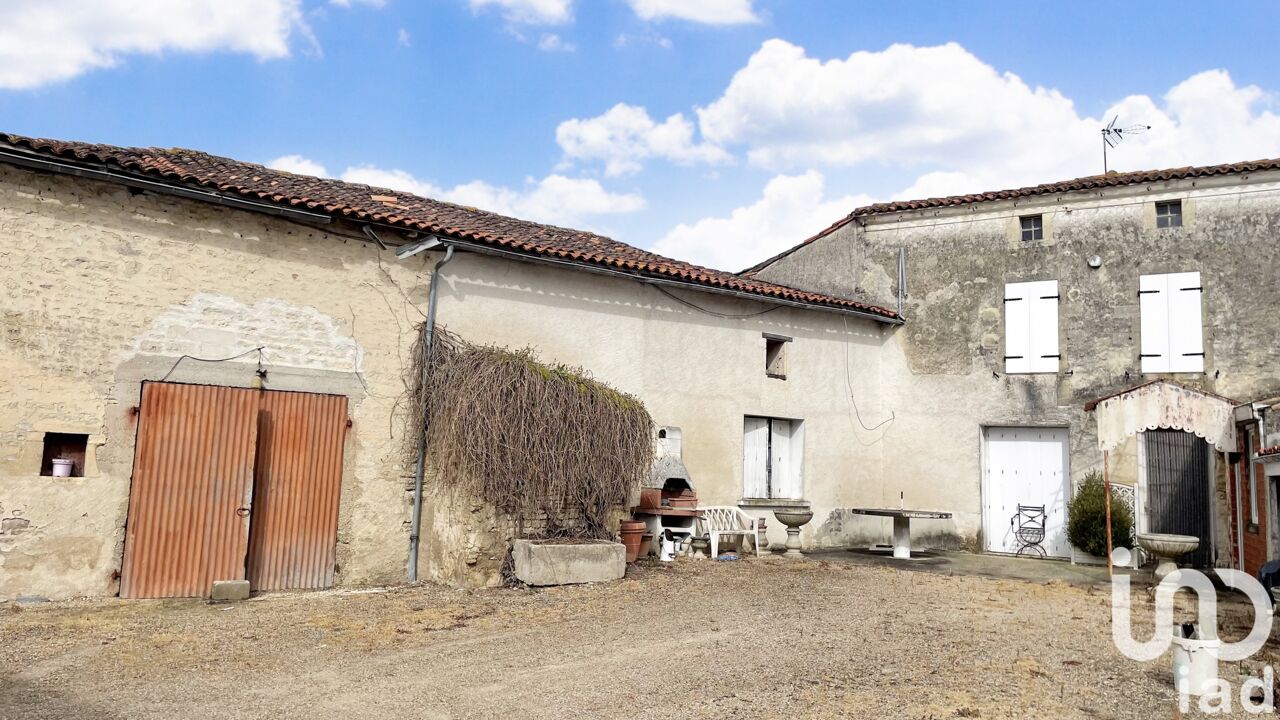 maison 5 pièces 122 m2 à vendre à Beauvais-sur-Matha (17490)