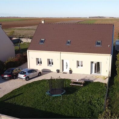 Maison 7 pièces 229 m²