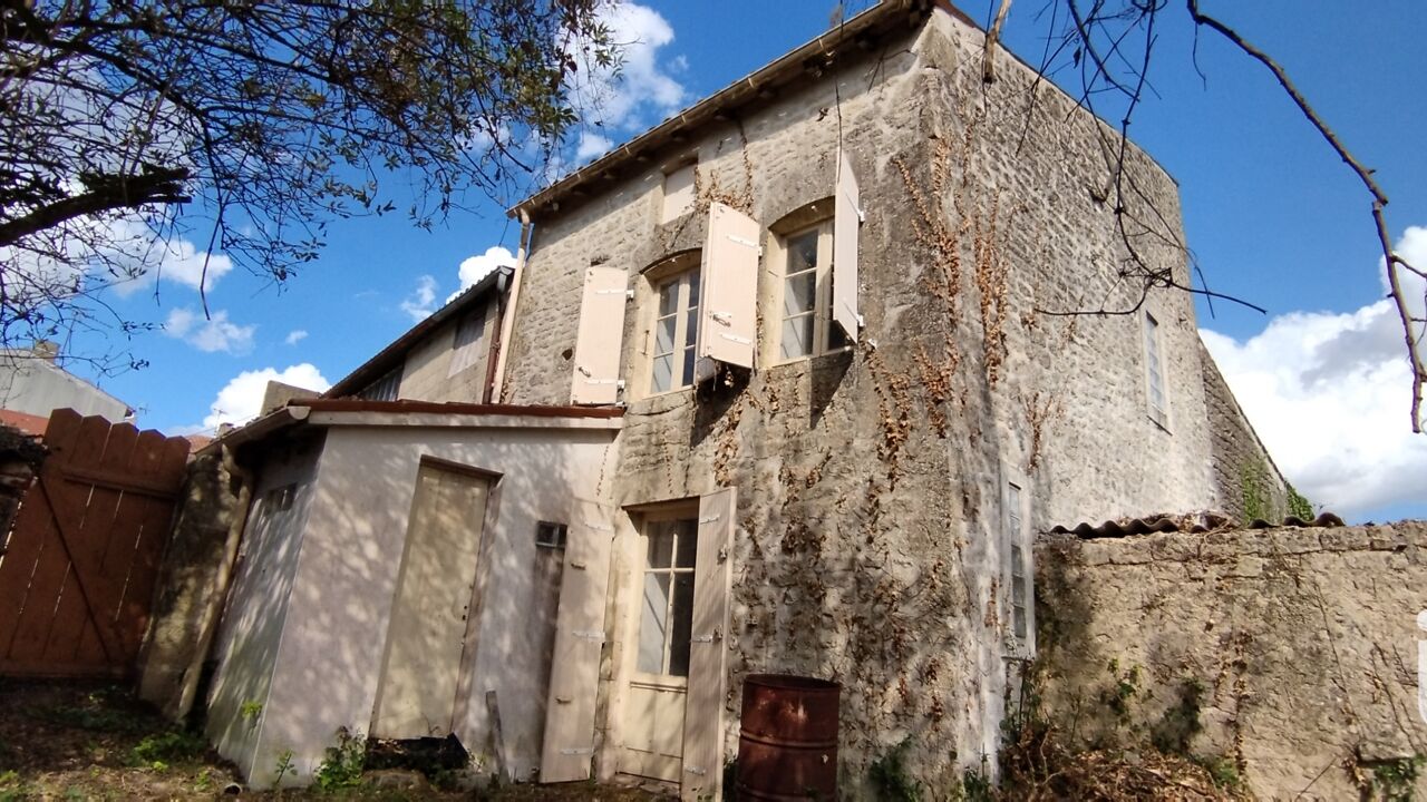 maison 2 pièces 40 m2 à vendre à Aulnay (17470)